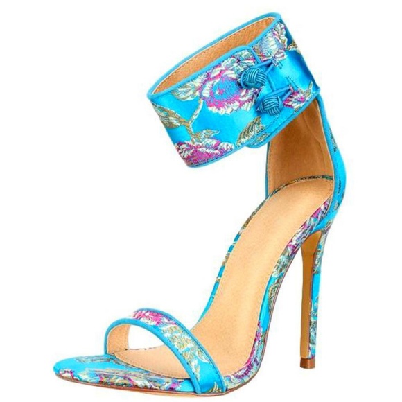 Shoes - ⚡𝔽𝕃𝔸𝕊ℍ 𝕊𝔸𝕃𝔼⚡Oriental Floral Open Toe Heel